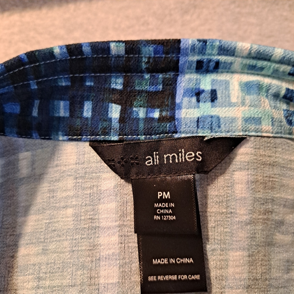 Ali Miles Women's Petite Printed Knit Mesh Button Front Jacket Sz PM - Picture 3 of 12